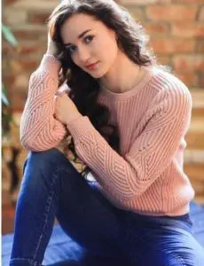 Elite escort service in Manjalpur for home and hotel visits